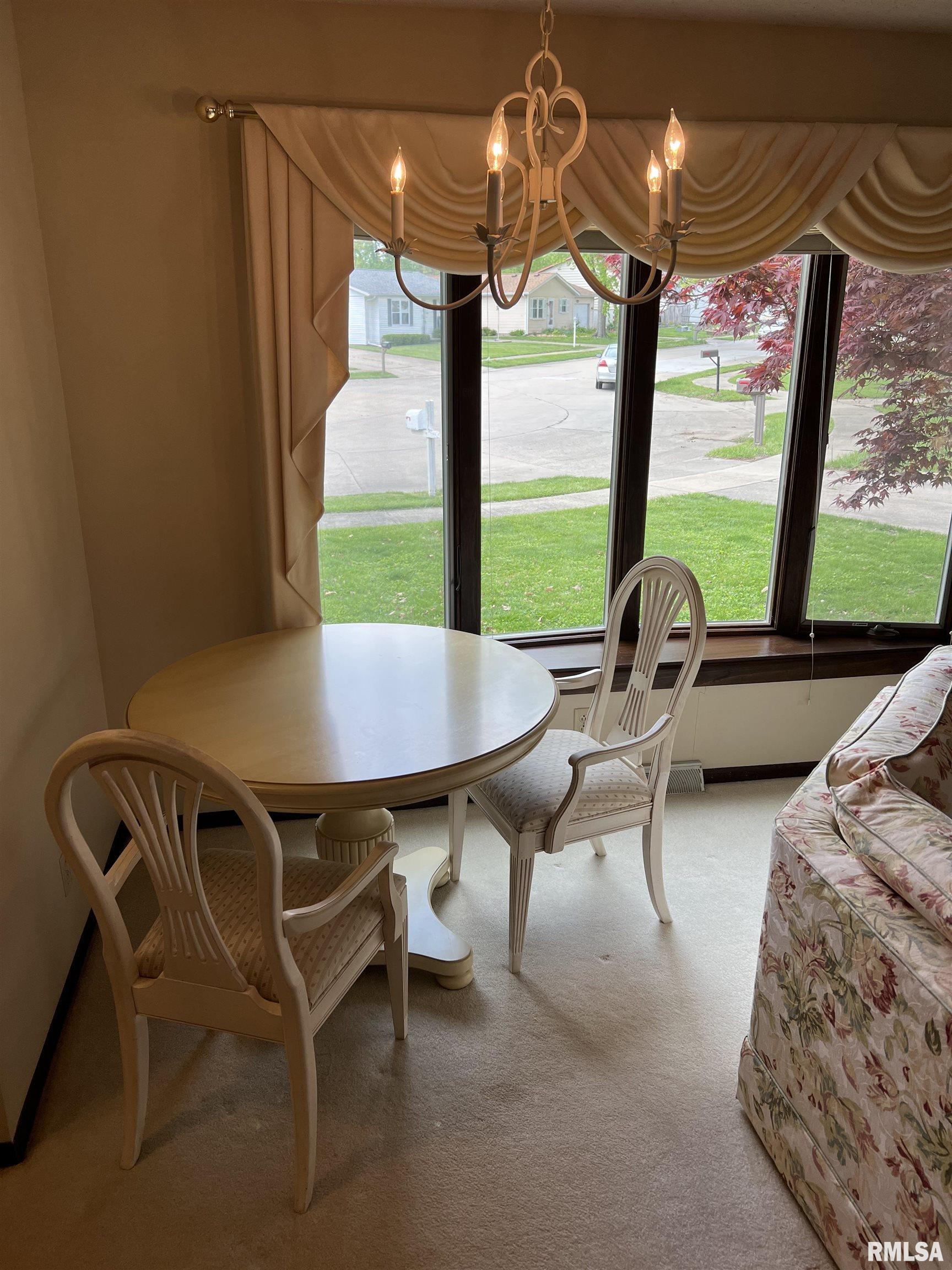 3804 Thrush Lane Springfield, IL 62707 - Photo 6 of 27