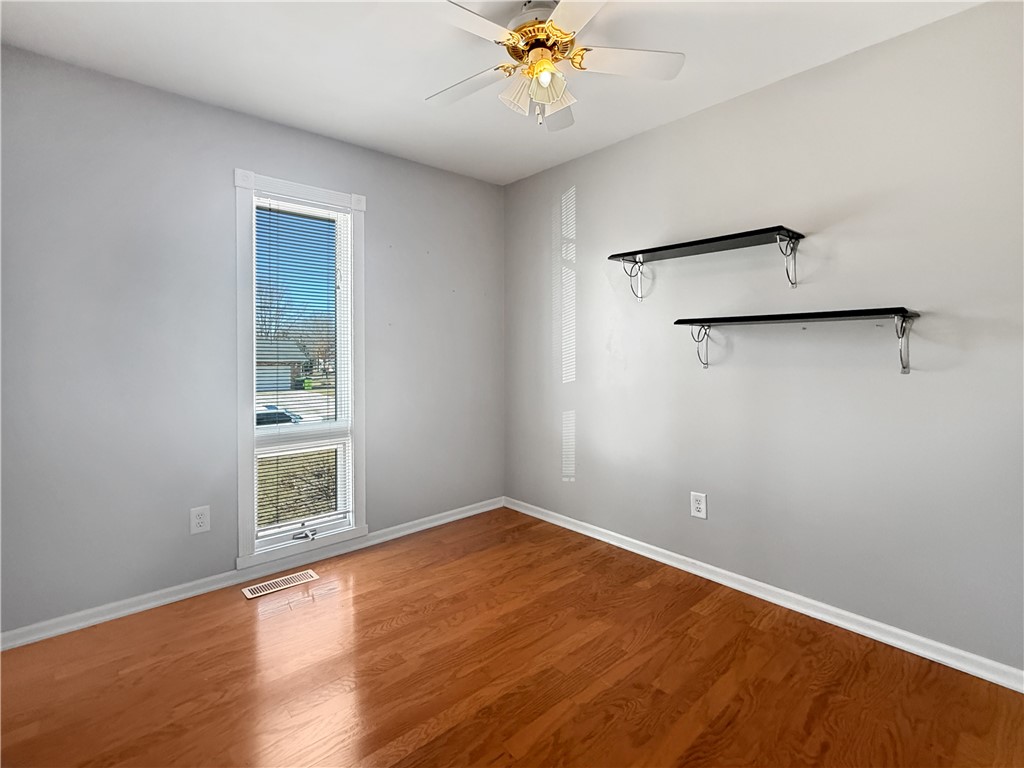 3312 Greenview Drive Decatur, IL 62521 - Photo 12 of 18