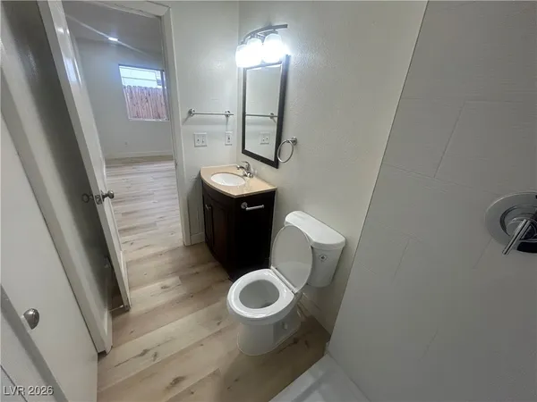 $2,500 | 5900 Fawn Avenue, Las Vegas, NV 89107