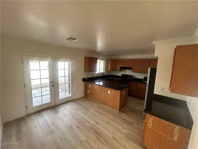 $2,500 | 5900 Fawn Avenue, Las Vegas, NV 89107
