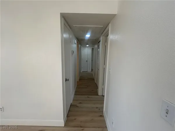 $2,500 | 5900 Fawn Avenue, Las Vegas, NV 89107