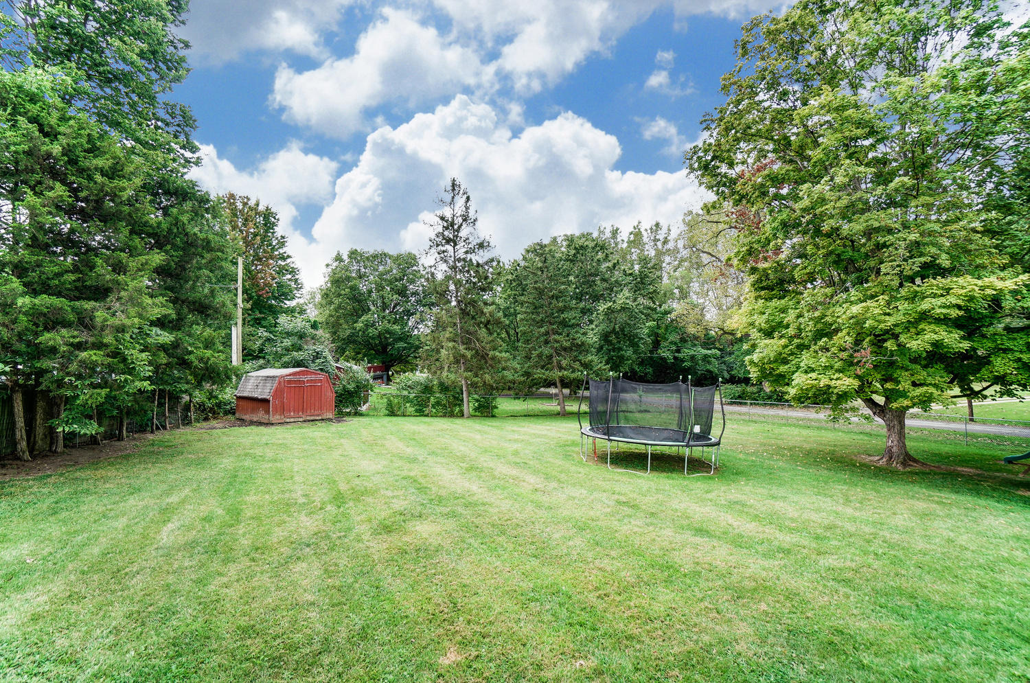 3965 New Carlisle Springfield, OH 45504 - Photo 39 of 40