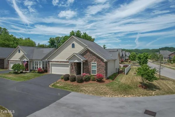 $409,850 | 1450 Hatterdale Farm Road, Unit 1450, Blountville, TN 37617