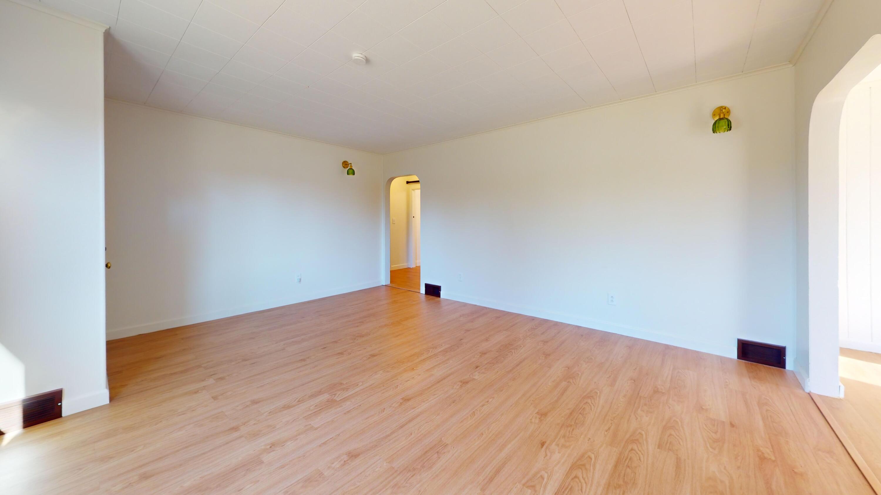 147 Greene Street Sabattus, ME 04280 - Photo 13 of 48 13. Living Room