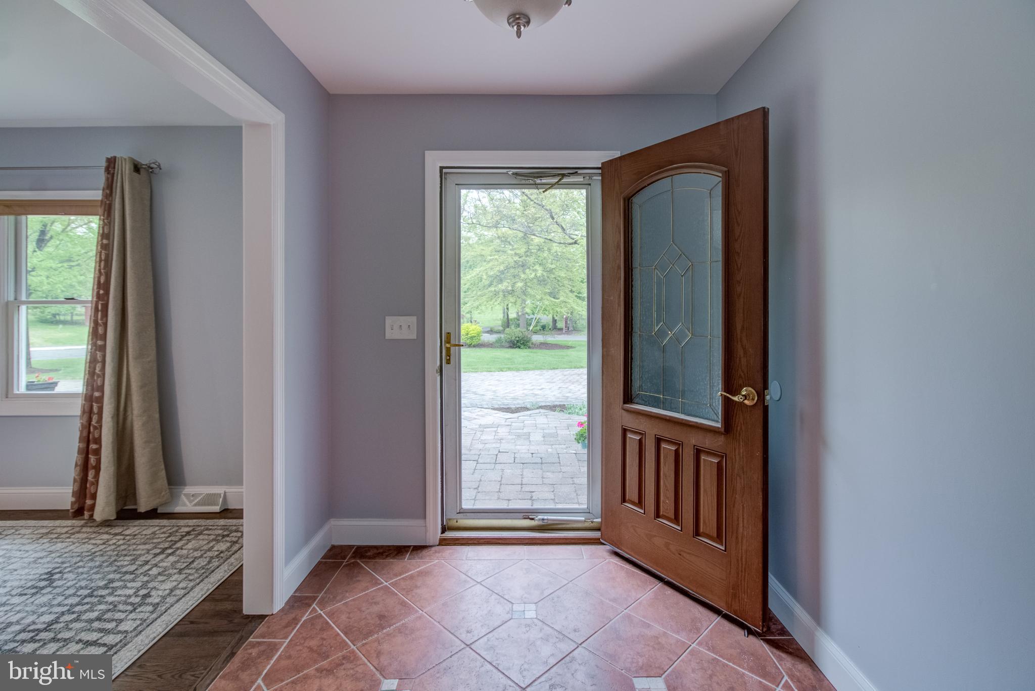 101 Lewis Brook Road Pennington, NJ 08534 - Photo 3 of 46 Welcoming entry foyer