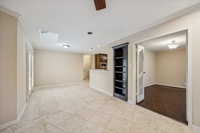 $3,650 | 9106 Riddlewood Lane, Houston, TX 77025