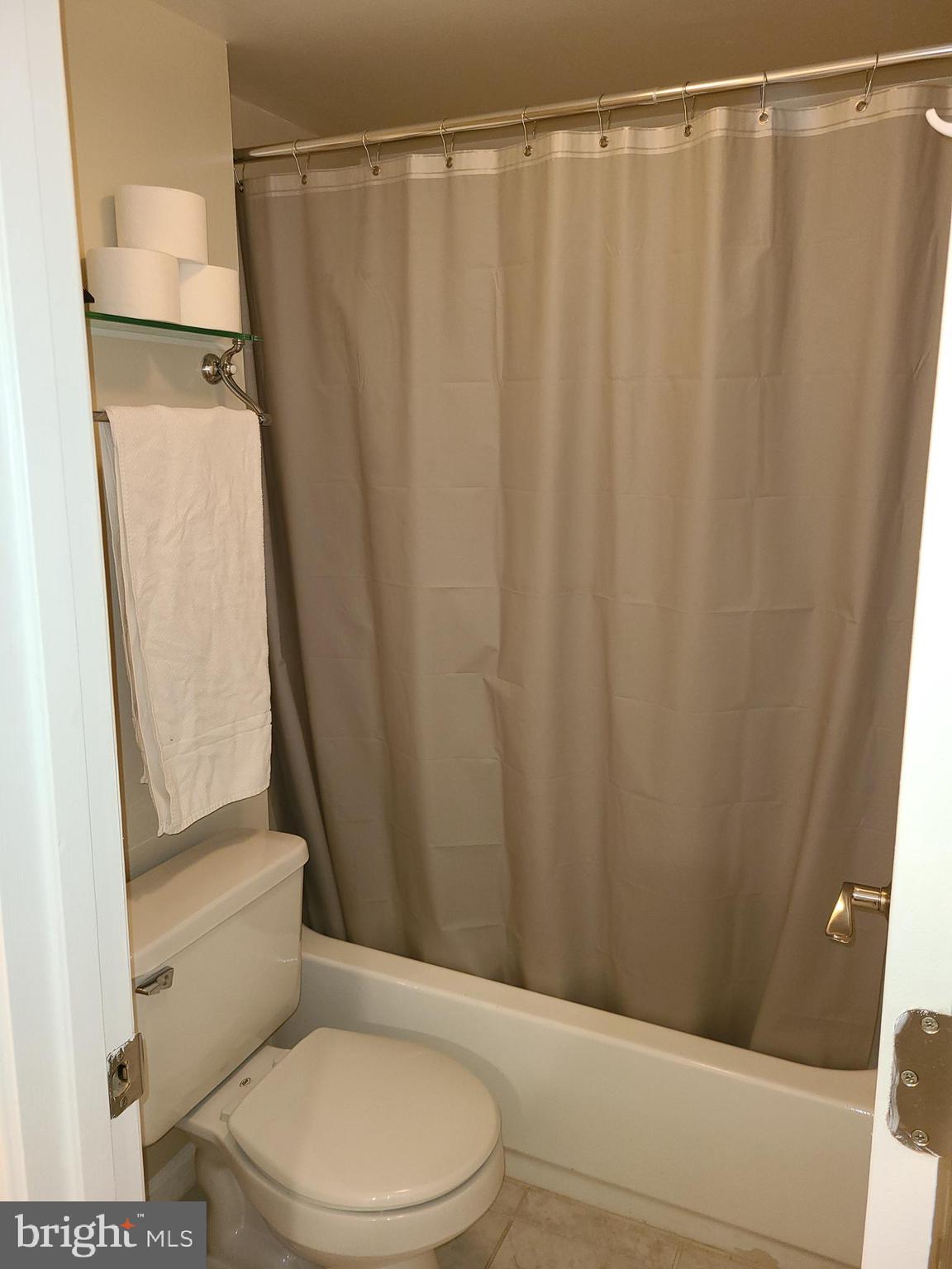 5810 Royal Ridge Drive, Unit A Springfield, VA 22152 - Photo 10 of 19 Gallery Image 10