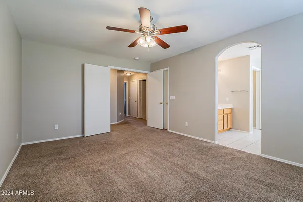 $2,100 | 251 West Windsor Drive, Gilbert, AZ 85233