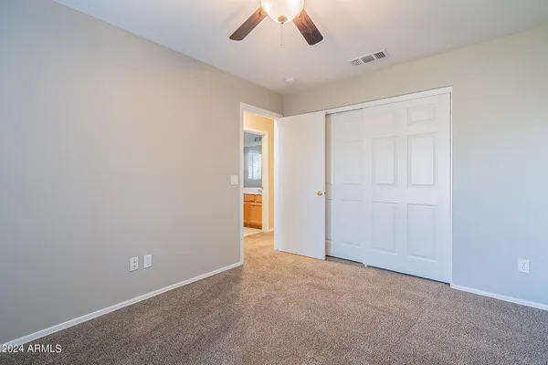 $2,100 | 251 West Windsor Drive, Gilbert, AZ 85233