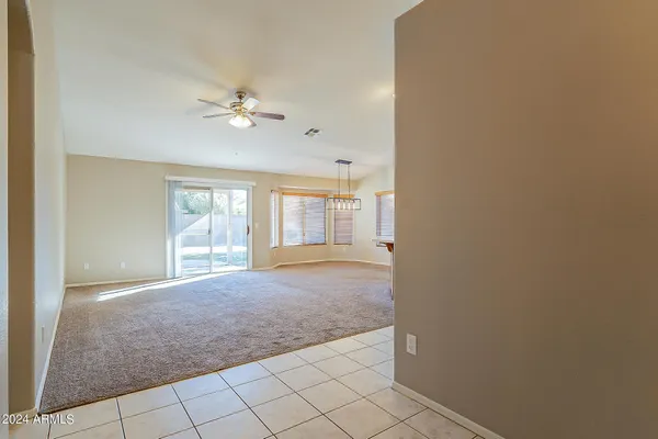 $2,100 | 251 West Windsor Drive, Gilbert, AZ 85233