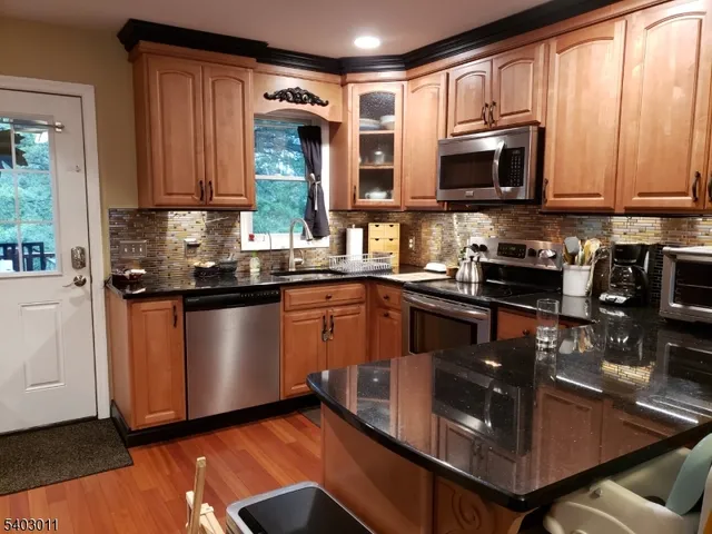 $1,995 | 49 Harrison Road, Riverdale, NJ 07457