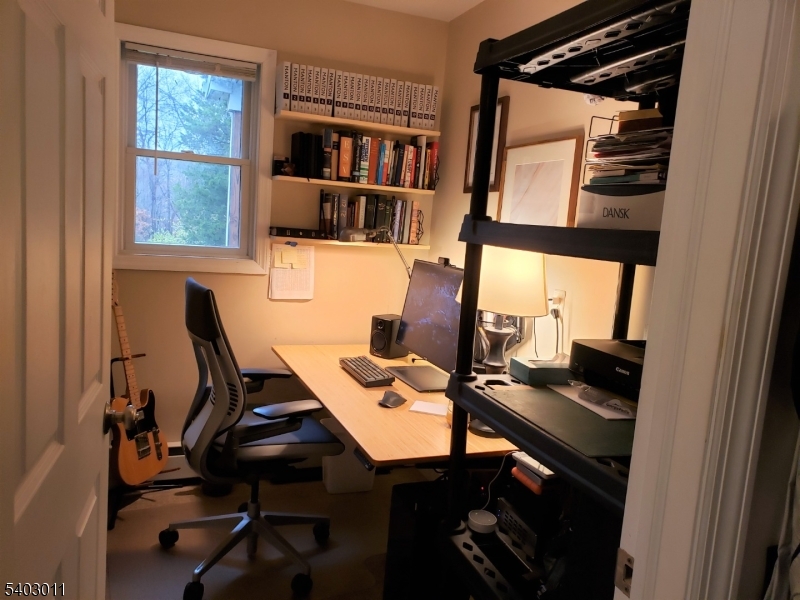 49 Harrison Road Riverdale, NJ 07457 - Photo 13 of 32