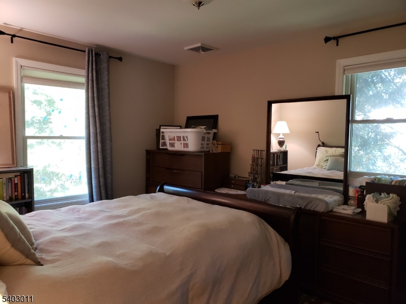 49 Harrison Road Riverdale, NJ 07457 - Photo 6 of 32