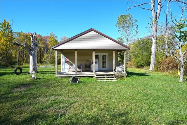 $159,900 | 9655 Granger Street, Evans, NY 14006