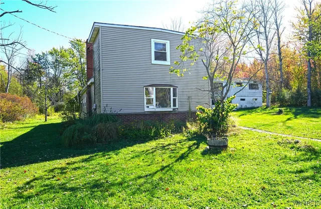$159,900 | 9655 Granger Street, Evans, NY 14006
