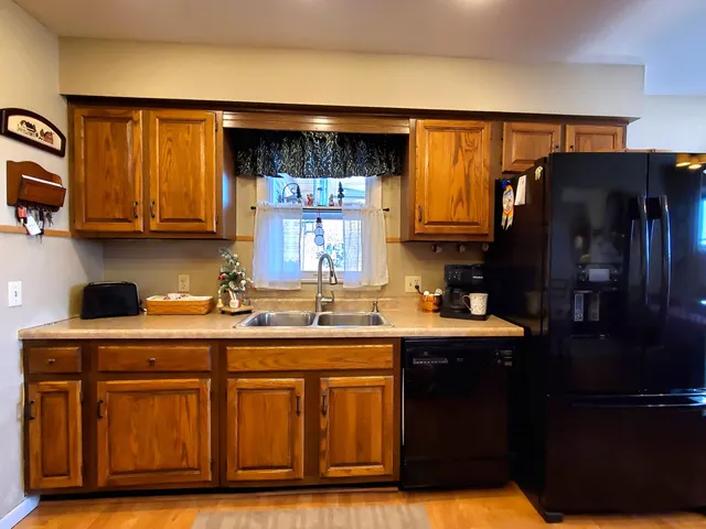 $359,900 | 1865 North 100 West, Rensselaer, IN 47978