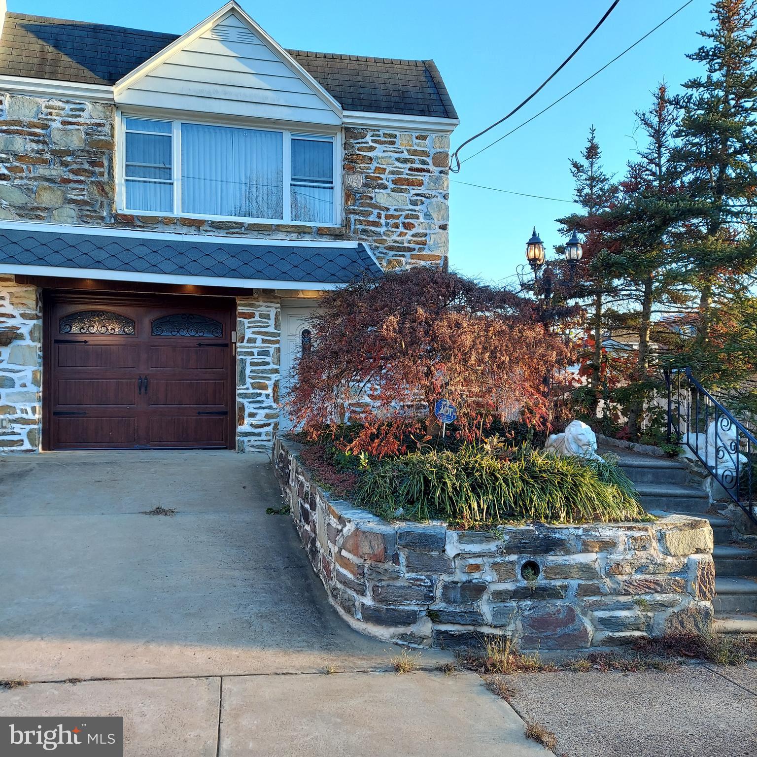 7201 Hill Road Philadelphia, PA 19128 - Photo 1 of 32 Gallery Image 1