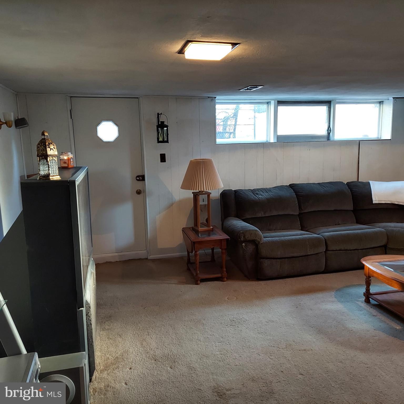 7201 Hill Road Philadelphia, PA 19128 - Photo 22 of 32 Gallery Image 22