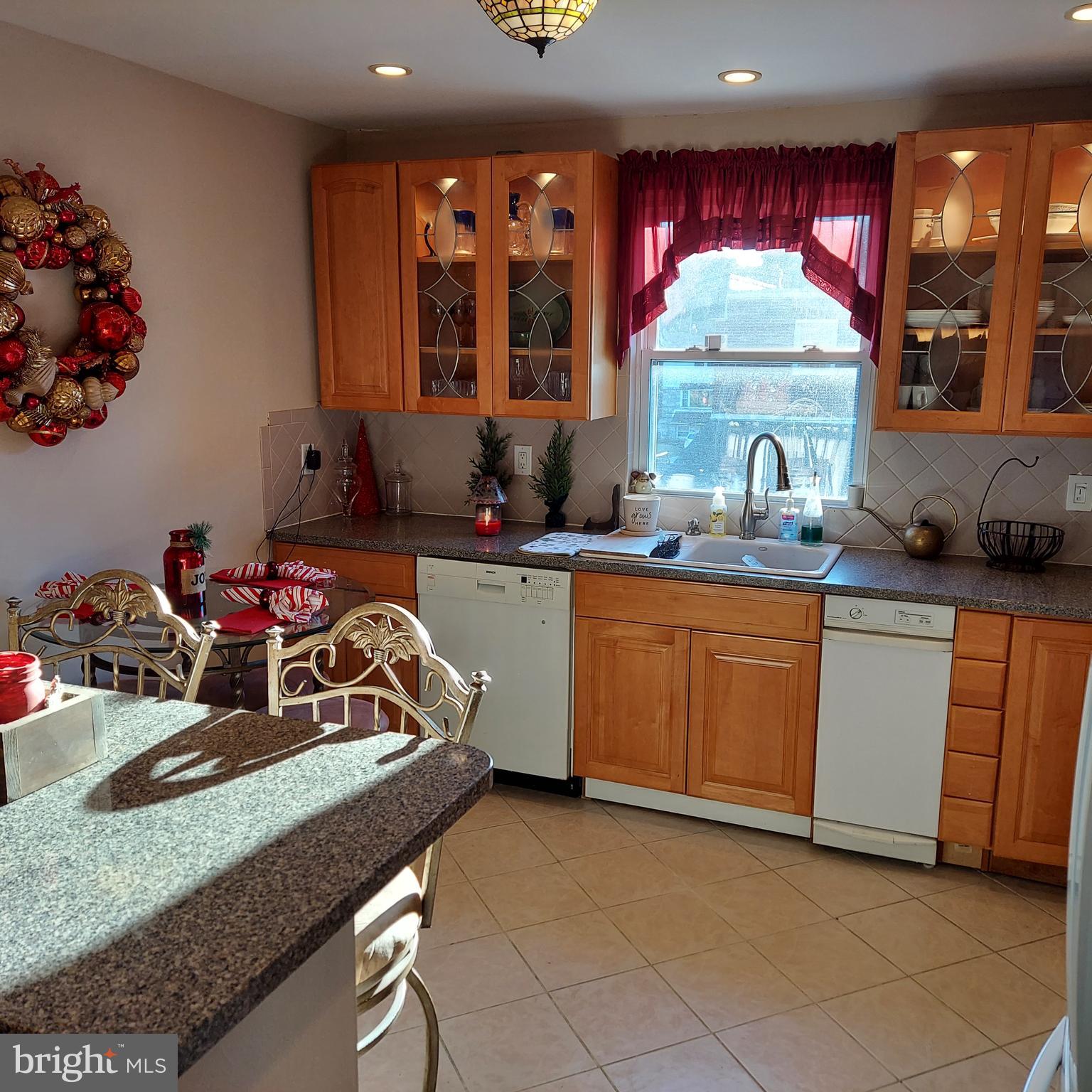 7201 Hill Road Philadelphia, PA 19128 - Photo 8 of 32 Gallery Image 8
