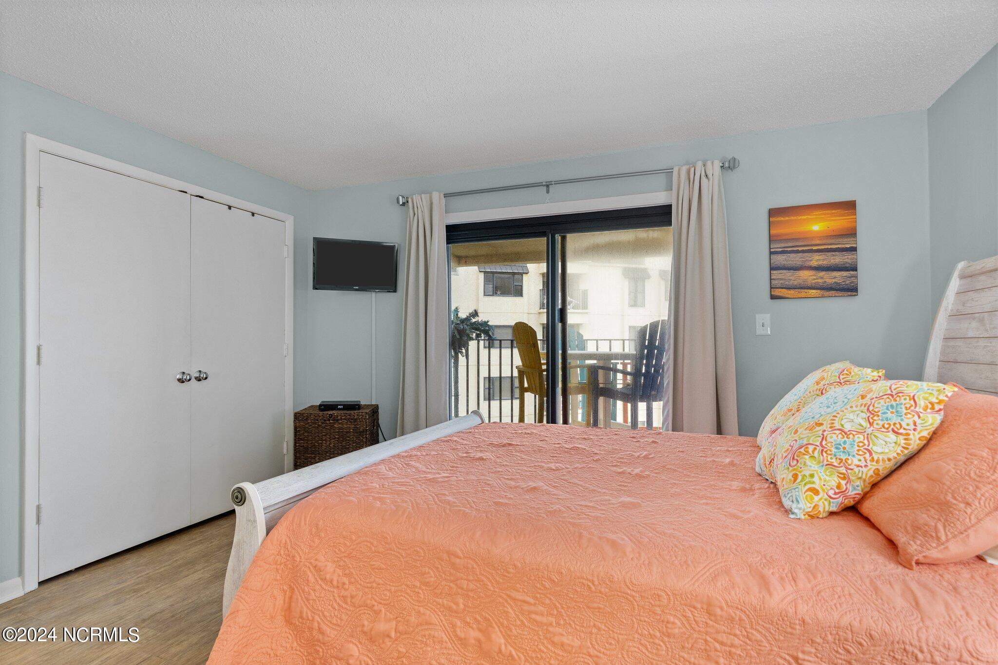 1505 Salter Path Road, Unit 436 Indian Beach, NC 28512 - Photo 23 of 53 23-web-or-mls-1S3A6206