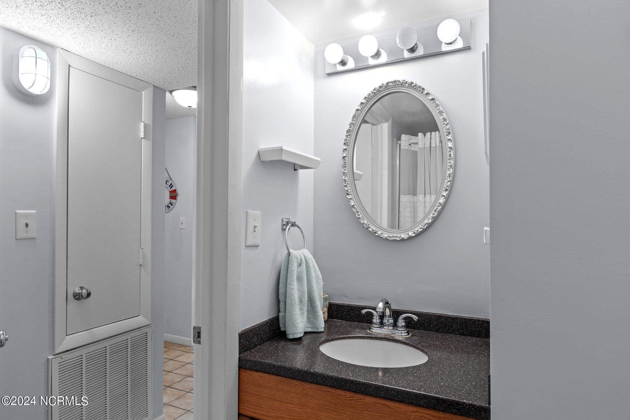 1505 Salter Path Road, Unit 436 Indian Beach, NC 28512 - Photo 31 of 53 3-web-or-mls-1S3A6113