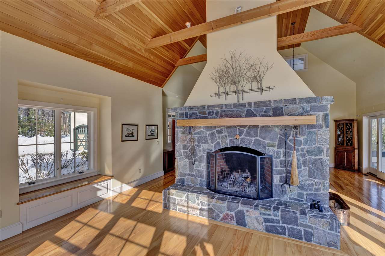 129 Old Coach Road New London, NH 03257 - Photo 7 of 36
