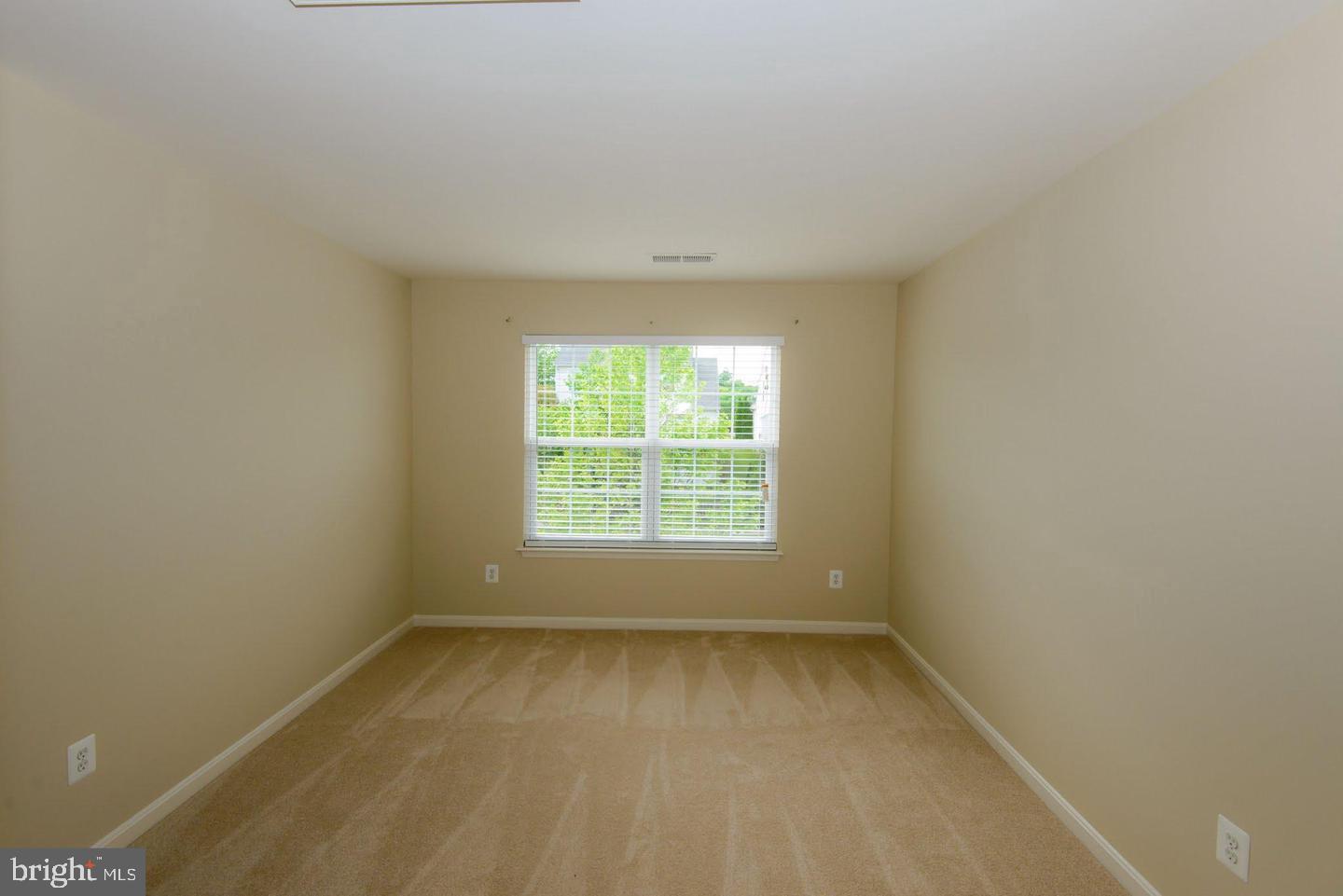 42983 Sundance Square Broadlands, VA 20148 - Photo 14 of 34