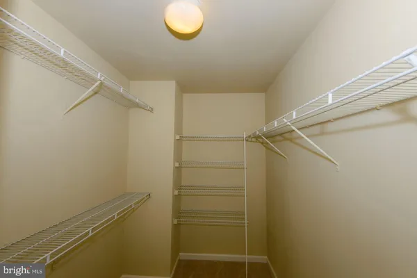 $4,300 | 42983 Sundance Square, Broadlands, VA 20148