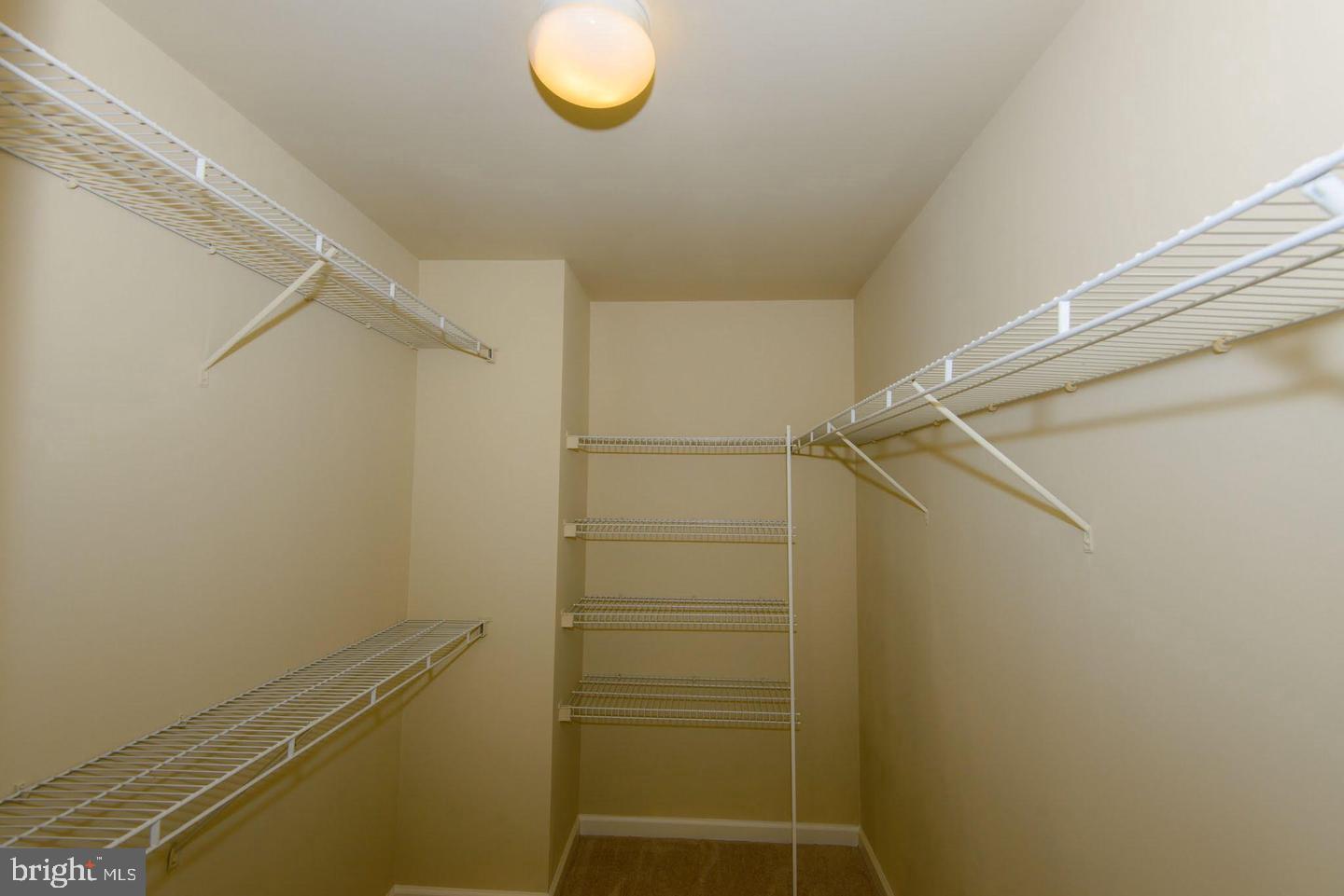 42983 Sundance Square Broadlands, VA 20148 - Photo 18 of 34