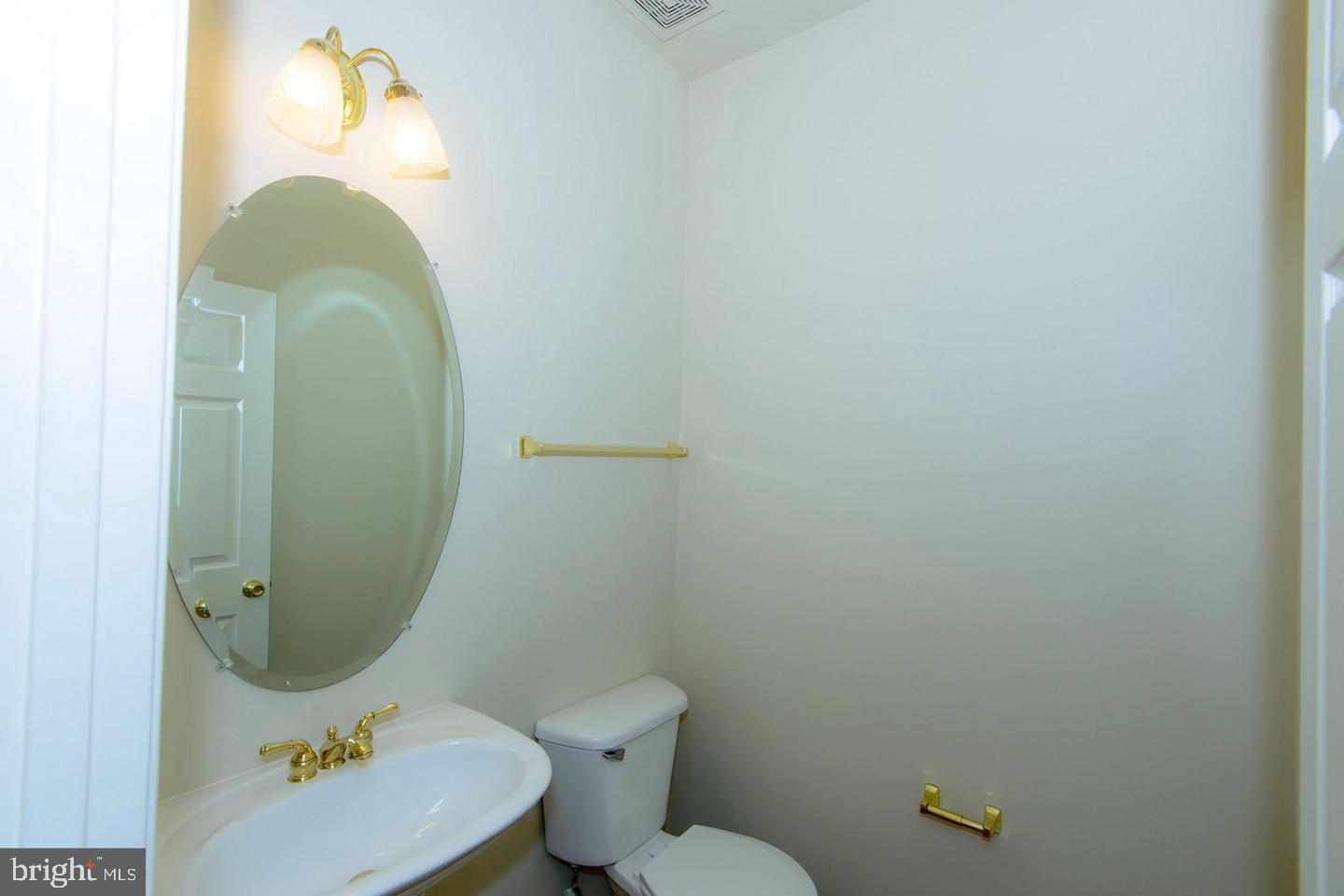 42983 Sundance Square Broadlands, VA 20148 - Photo 29 of 34