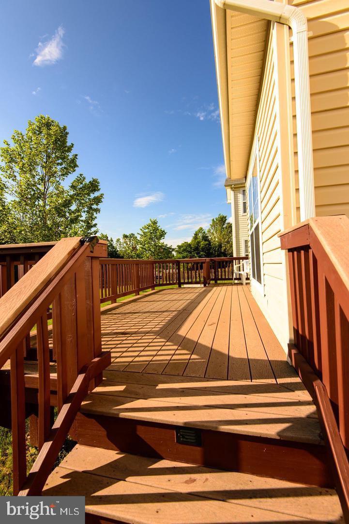 42983 Sundance Square Broadlands, VA 20148 - Photo 32 of 34