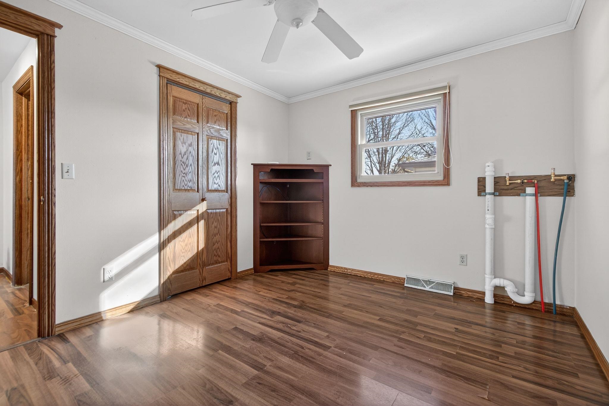 1201 Appleton Street Menasha, WI 54952 - Photo 13 of 42