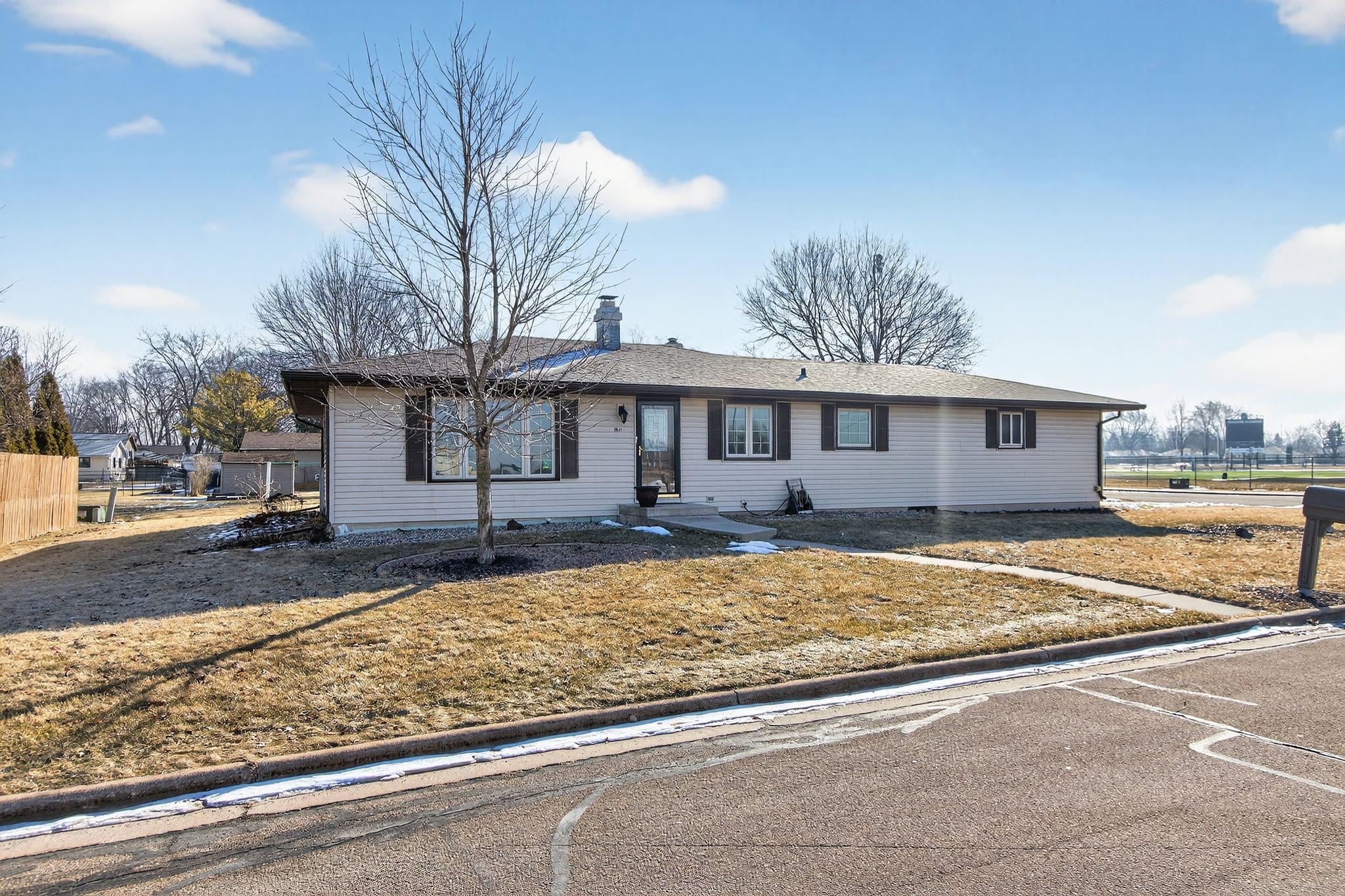 1201 Appleton Street Menasha, WI 54952 - Photo 27 of 42