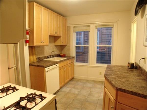 28 Bexley Road, Unit 1 Boston, MA 02131 - Photo 5 of 9 Gallery Image 5