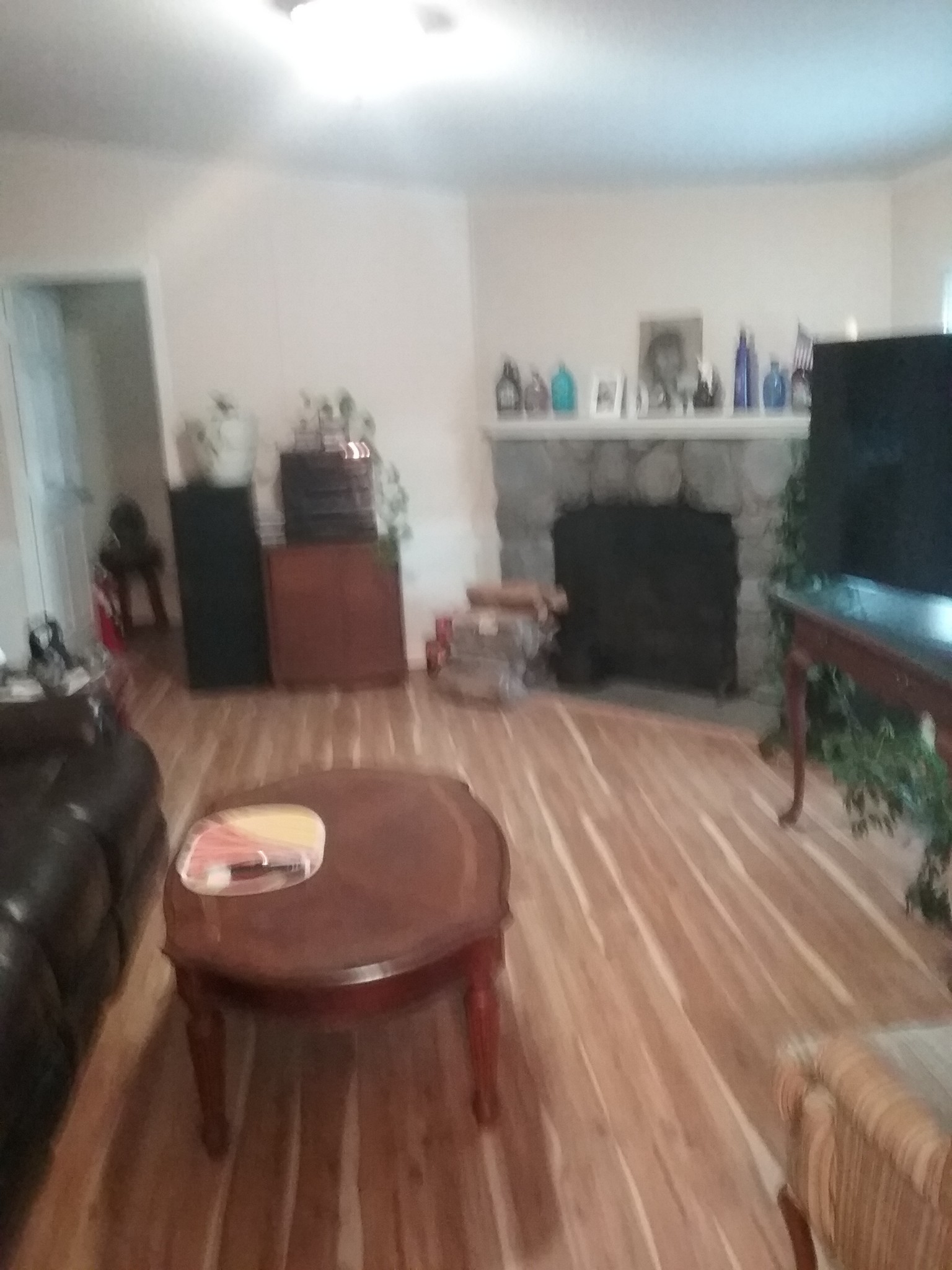 7554 Franklin Road Lebanon, TN 37090 - Photo 6 of 20 a view of a room with furniture and wooden floor