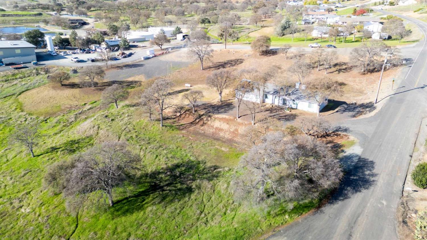 5134 Little John Road Copperopolis, CA 95228 - Photo 5 of 13