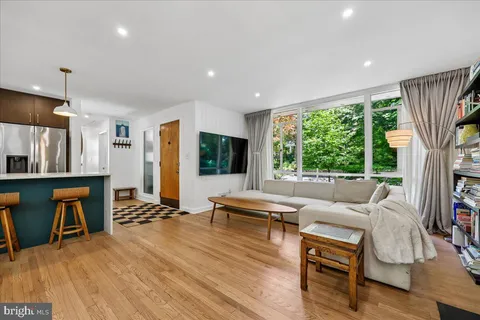 $1,150,000 | 10700 Keswick Street, Garrett Park, MD 20896