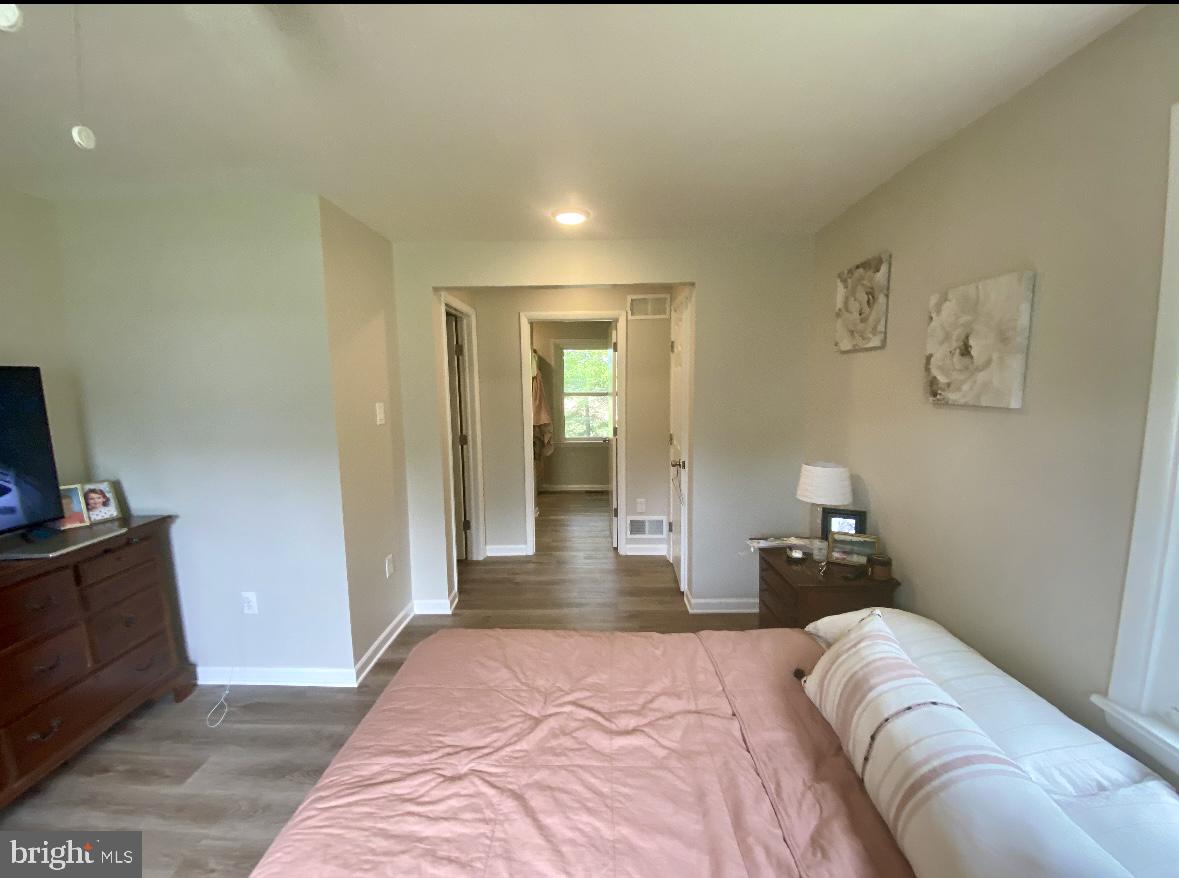 924 Pine Hill Road Lititz, PA 17543 - Photo 5 of 12