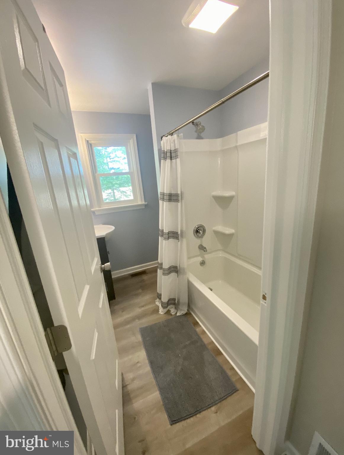 924 Pine Hill Road Lititz, PA 17543 - Photo 6 of 12