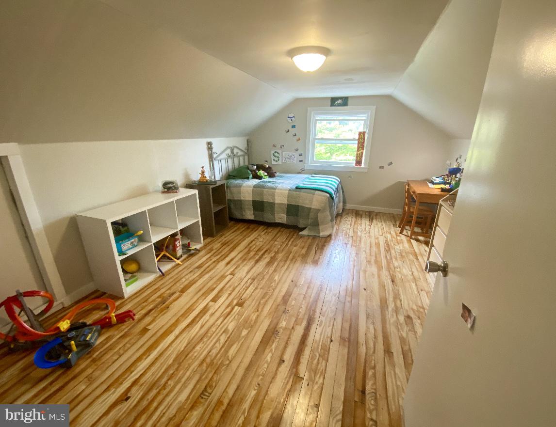 924 Pine Hill Road Lititz, PA 17543 - Photo 8 of 12