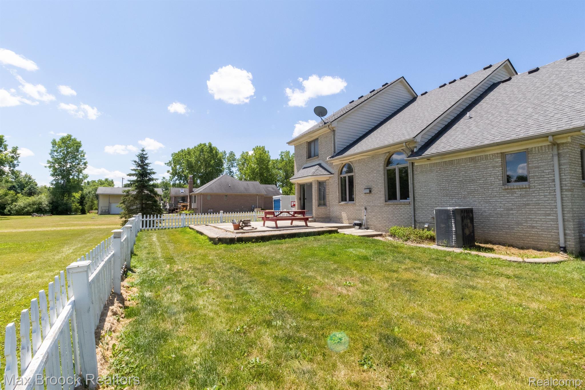 66280 Romeo Plank Road Ray, MI 48096 - Photo 55 of 72 Gallery Image 55