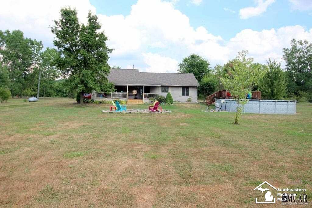 24040 Otter Road New Boston, MI 48164 - Photo 30 of 32