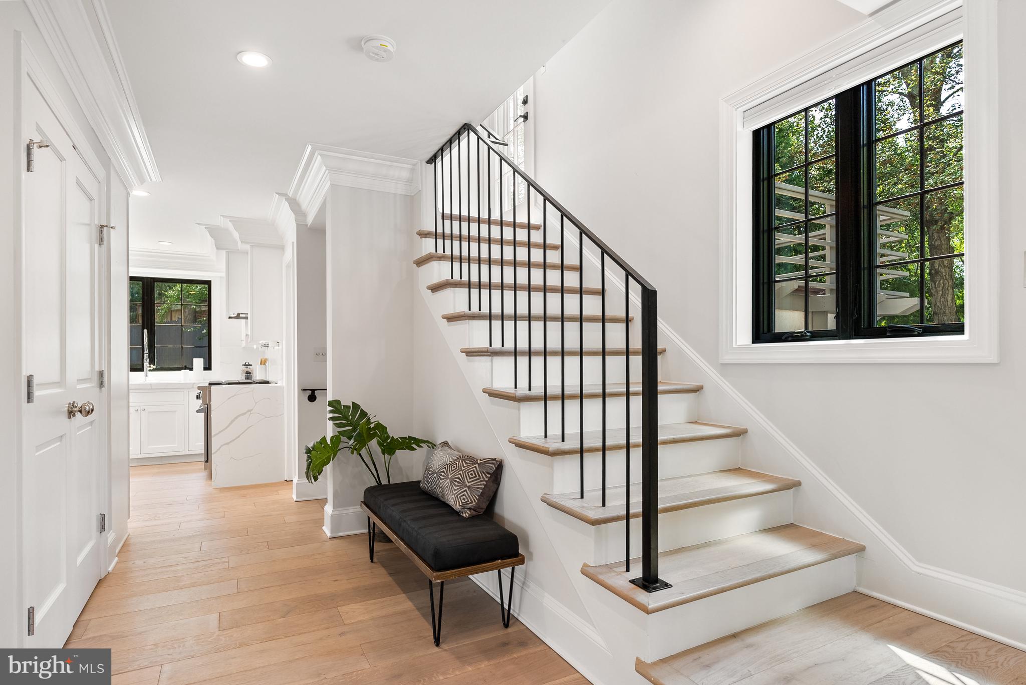 3126 Woodley Road Northwest Washington, DC 20008 - Photo 3 of 32 Foyer