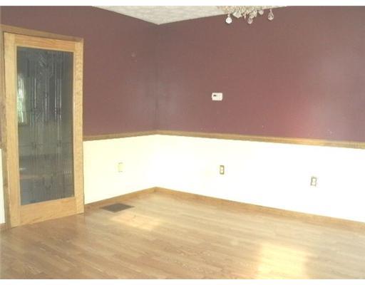 1067 Rutledge Road Transfer, PA 16154 - Photo 3 of 9 Dining Room.