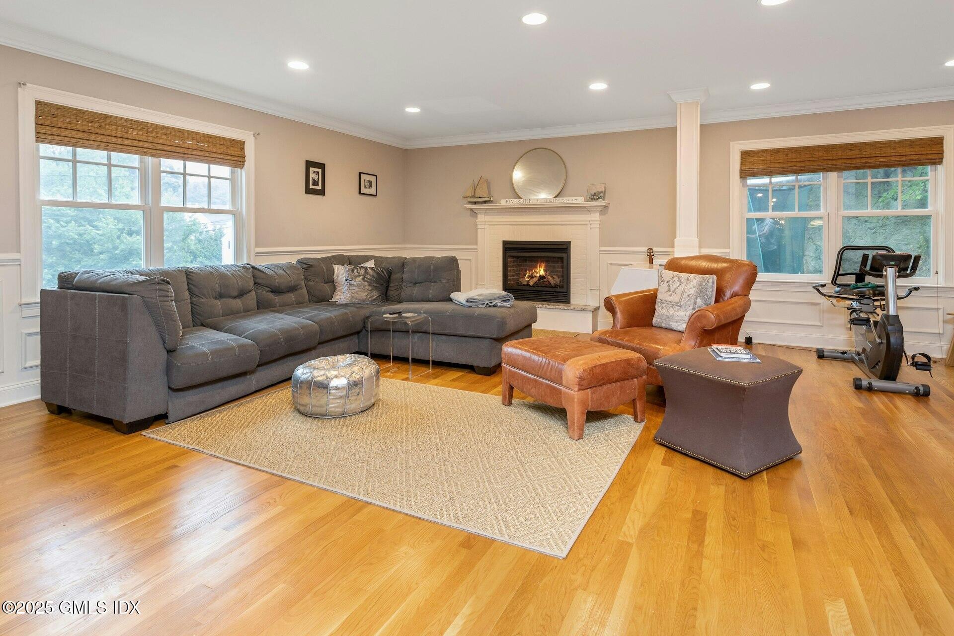 32 Meyer Place Riverside, CT 06878 - Photo 14 of 26 017-483445-_X0A2431_14169753