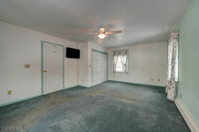 2 Marvin Road Pequannock, NJ 07444 - Photo 17 of 28