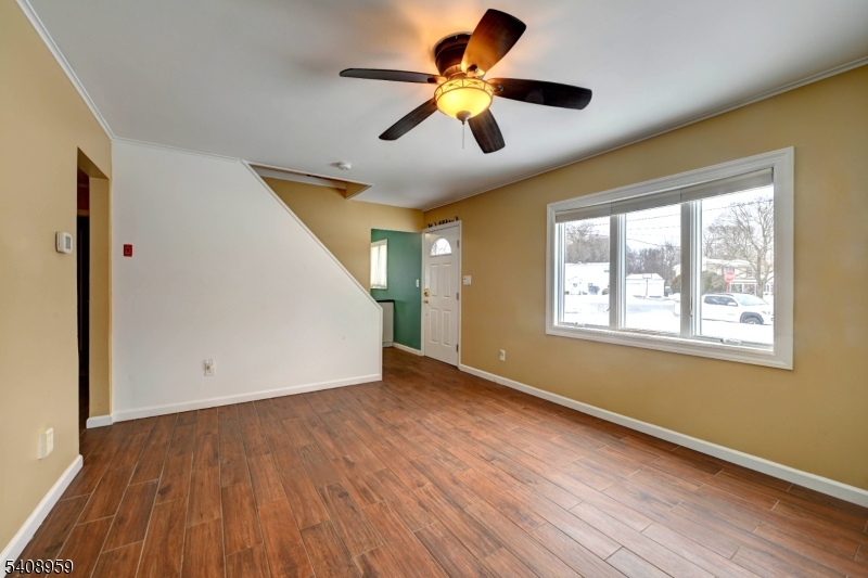 2 Marvin Road Pequannock, NJ 07444 - Photo 5 of 28