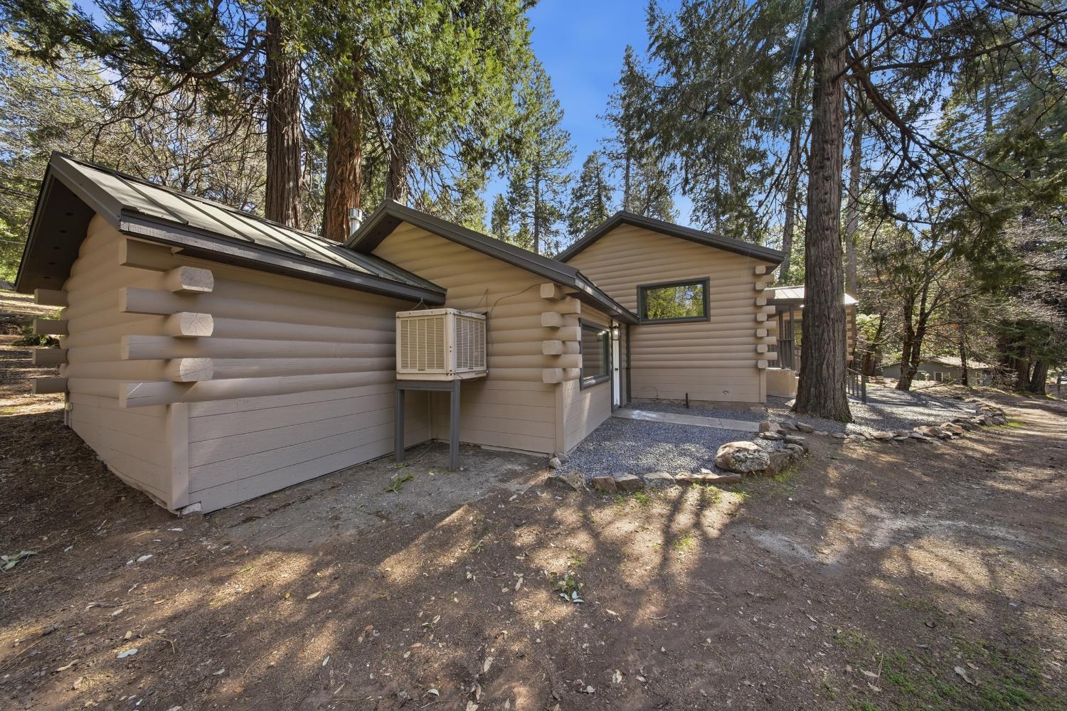 5449 Highway 4 Murphys, CA 95247 - Photo 9 of 44