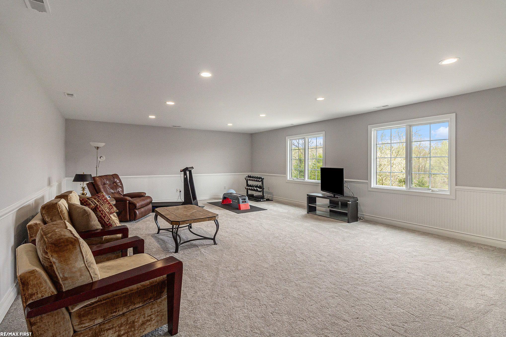 659 Foxwood Trail Rochester, MI 48306 - Photo 41 of 51 Loft