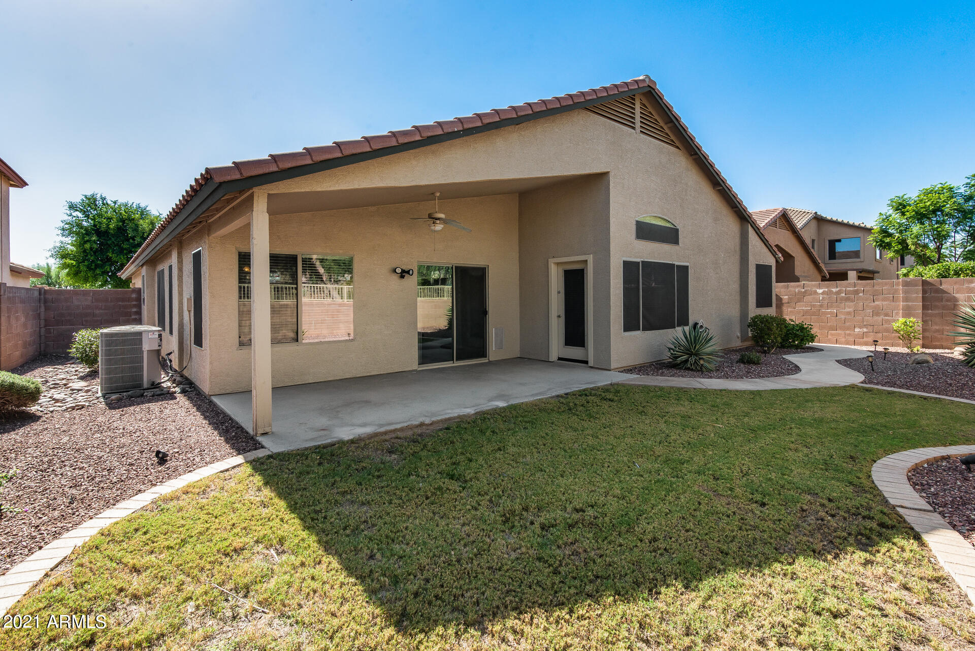 28919 North Nobel Road Phoenix, AZ 85085 - Photo 36 of 38 ChaseCapture-43